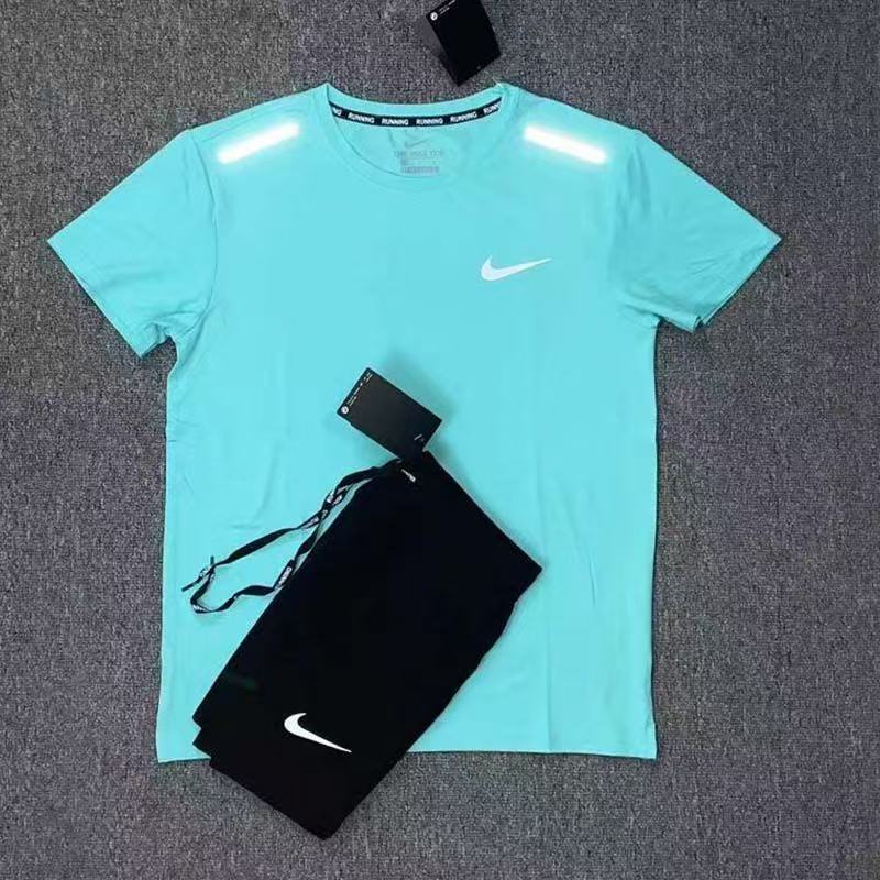 Nike korte setjes